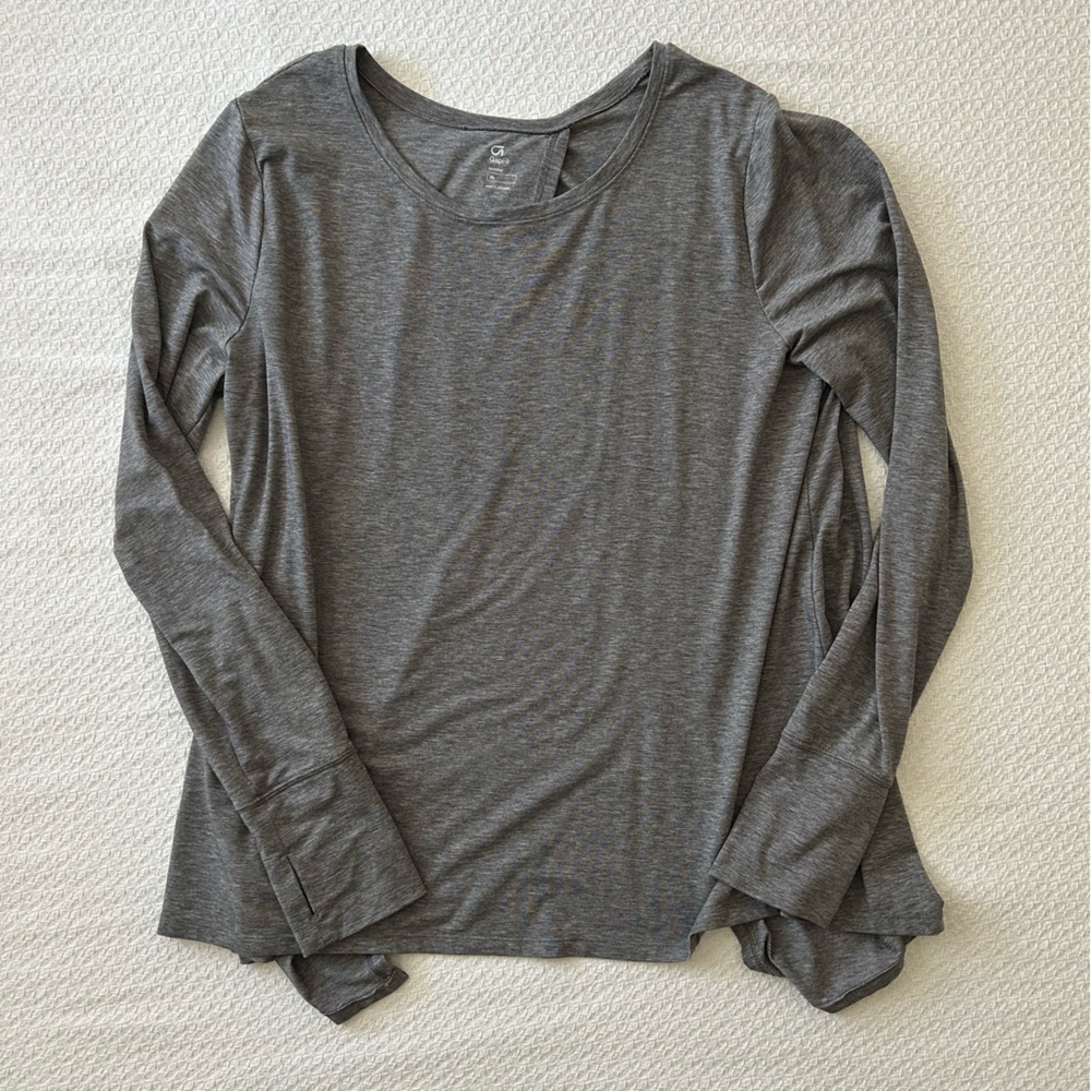 Gap Fit Open Back Long Sleeve Top